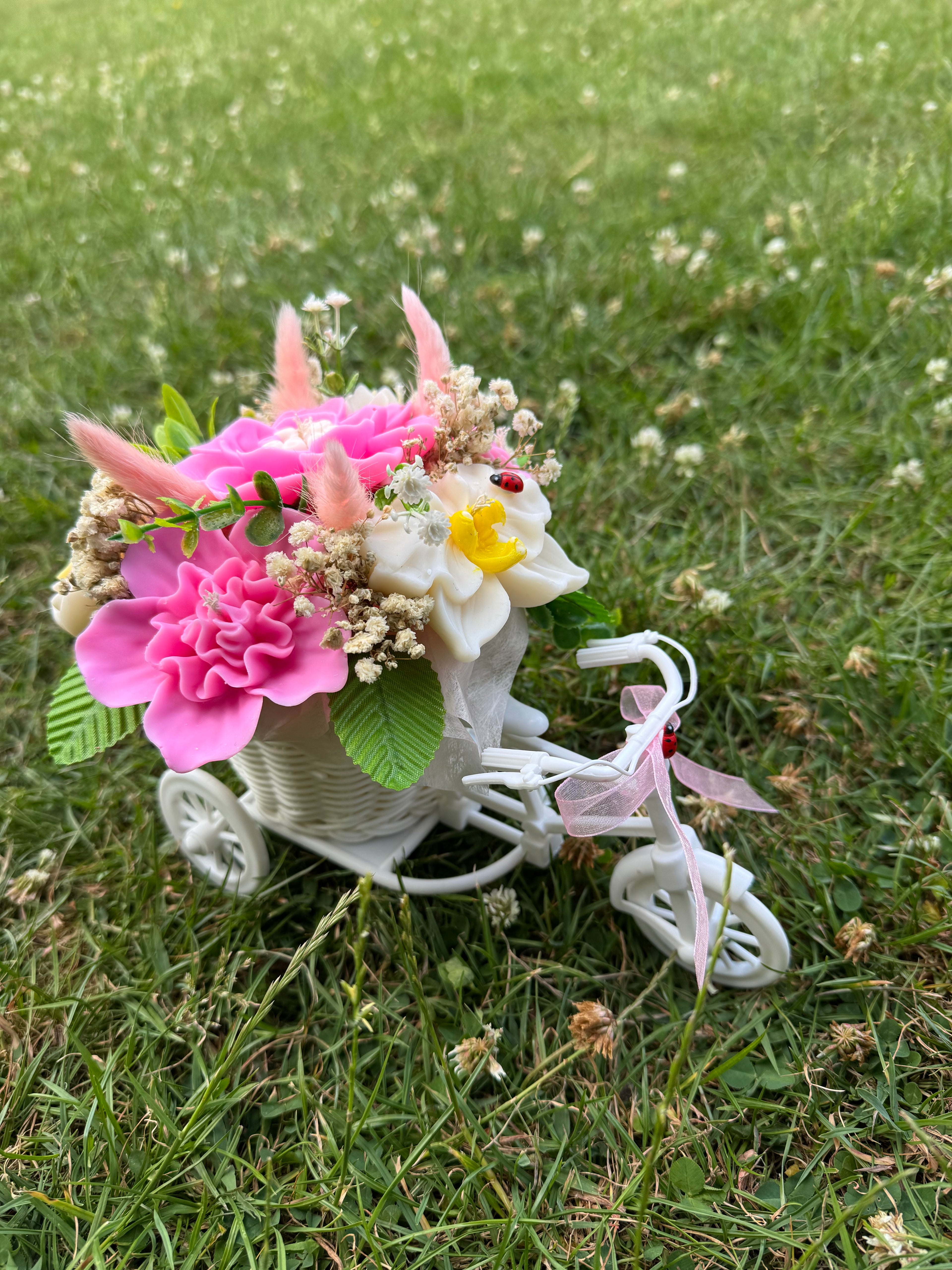 Decorative Floral Bicycle – Handmade Soy Wax Arrangement