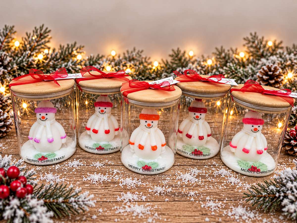 ⛄ Christmas Snowman Candle in Glass Jar – Handmade Christmas Gift