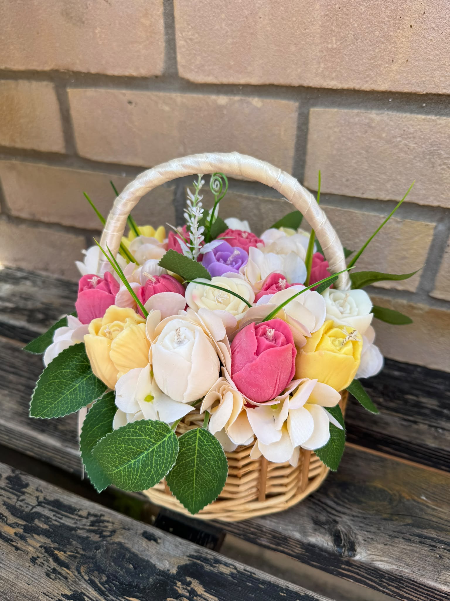 Handmade Soy Wax Flower Basket – Luxury Candle Arrangement