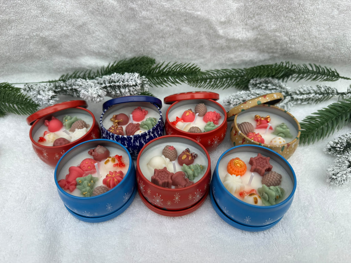 🎄 Christmas Candle Tin – Handmade Festive Candle | Cristina Craft