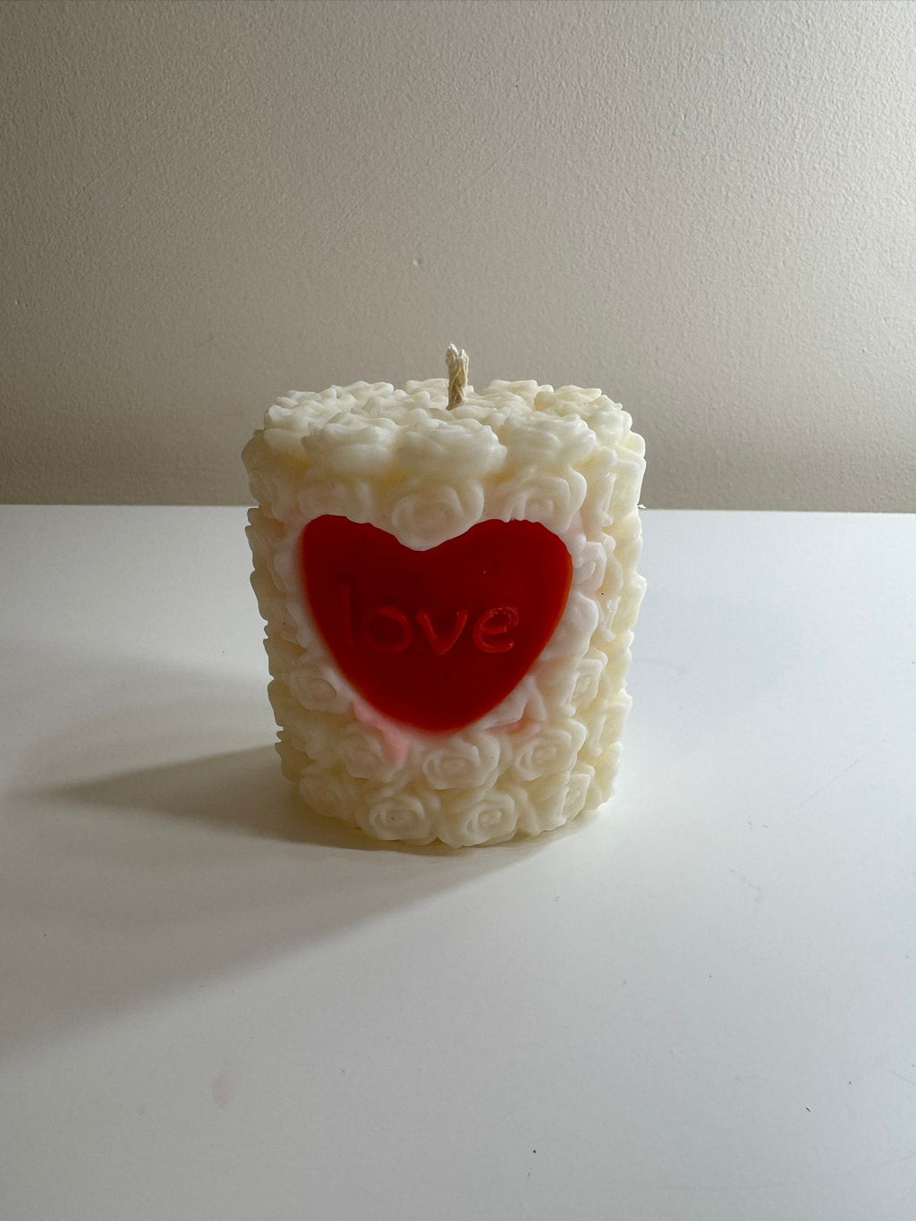 Love Heart Soy Wax Candle – Handmade Romantic Decorative Candle