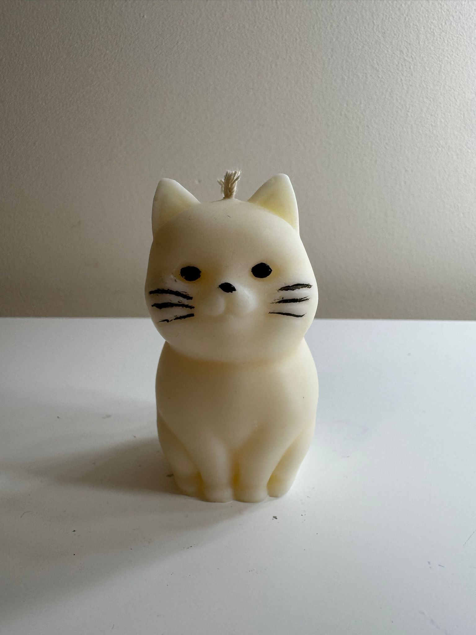 🐱🕯️ Cute Kitty Candle – Handmade Soy Wax