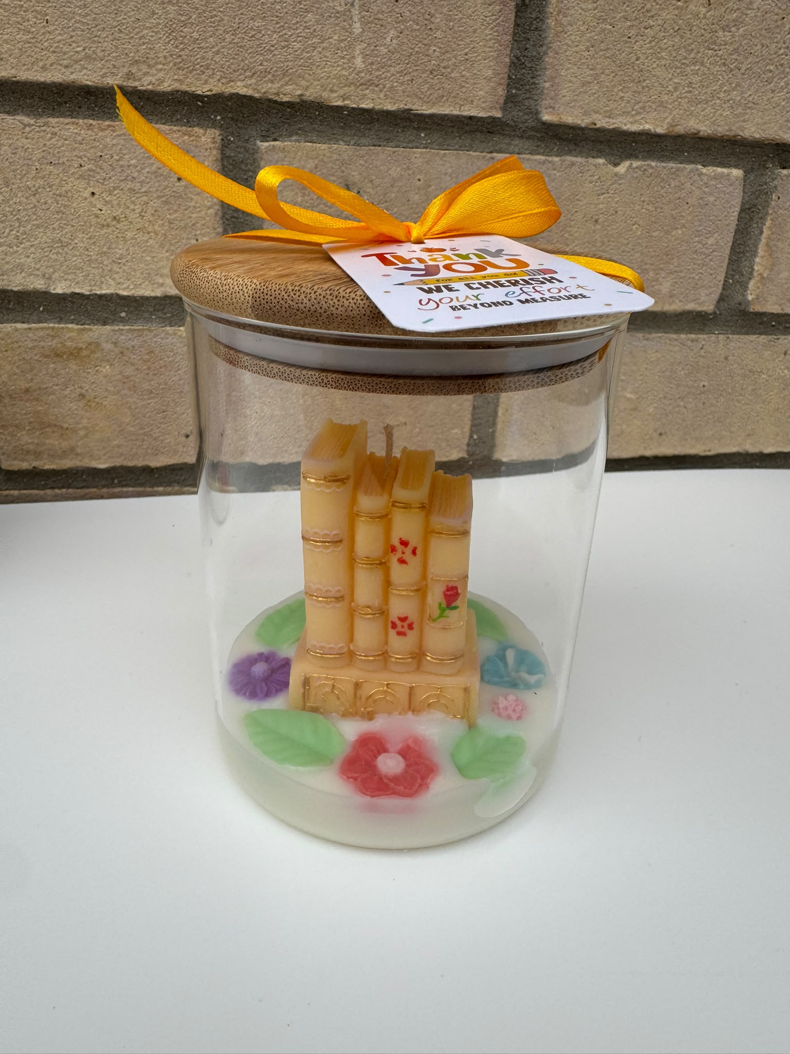 Teacher Appreciation Candle – Books Collection