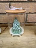 🎄 Christmas Tree & Snowy Cottage Candle in Glass Jar – Handmade Christmas Gift
