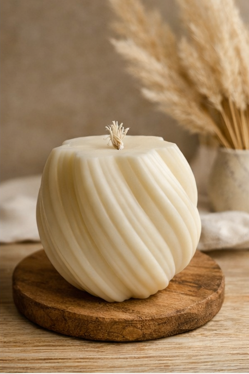 Elegant Spiral Soy Wax Candle – Handmade Decorative Candle