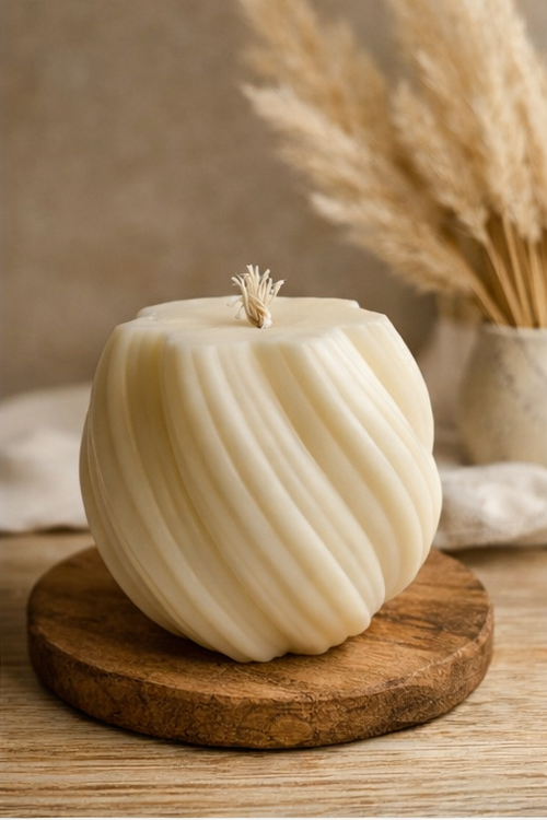 Elegant Spiral Soy Wax Candle – Handmade Decorative Candle