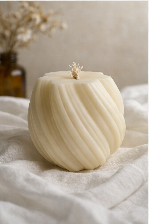 Elegant Spiral Soy Wax Candle – Handmade Decorative Candle